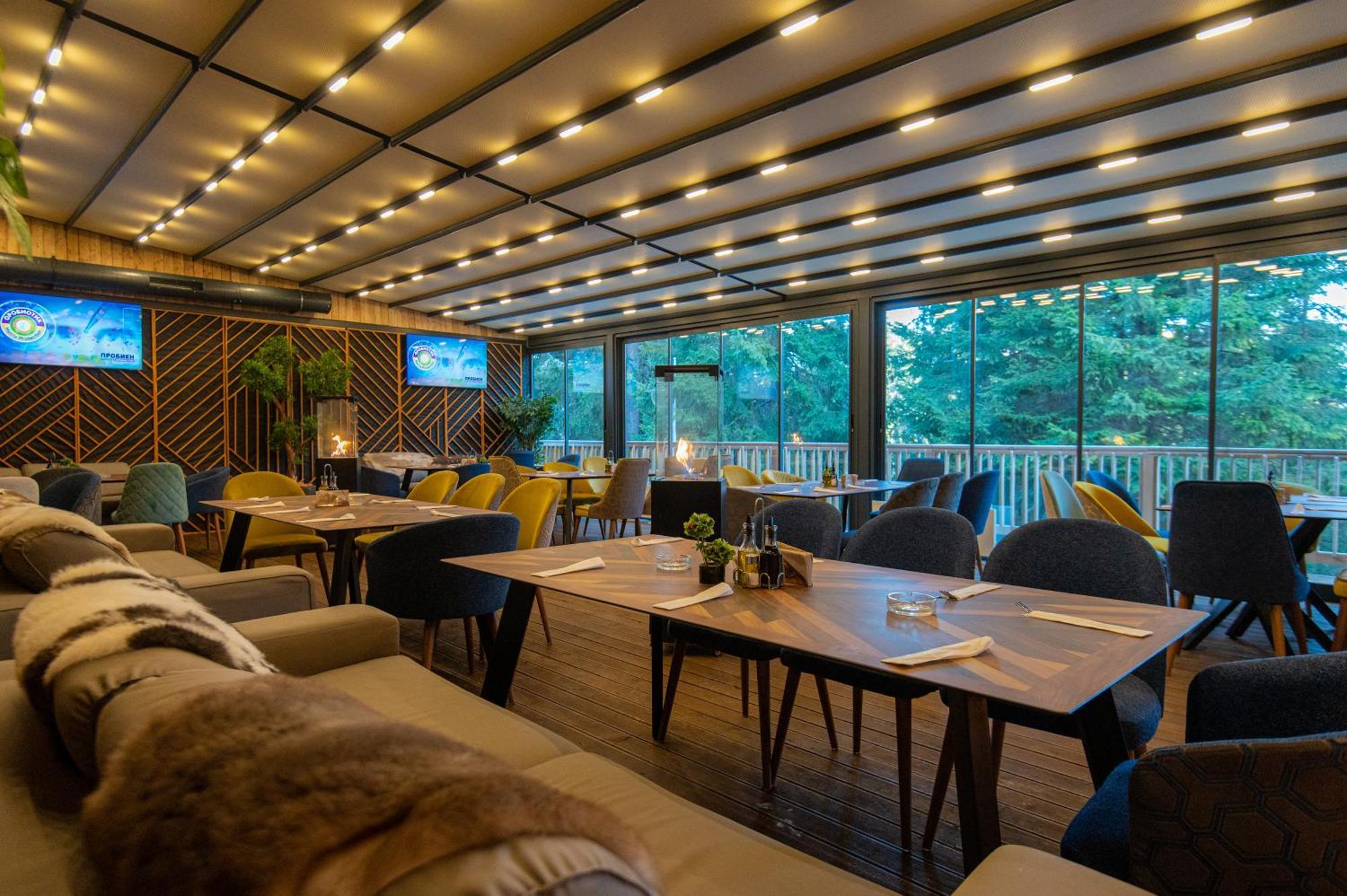 Hotel Orpheus - Casino And Spa Pamporovo Kültér fotó